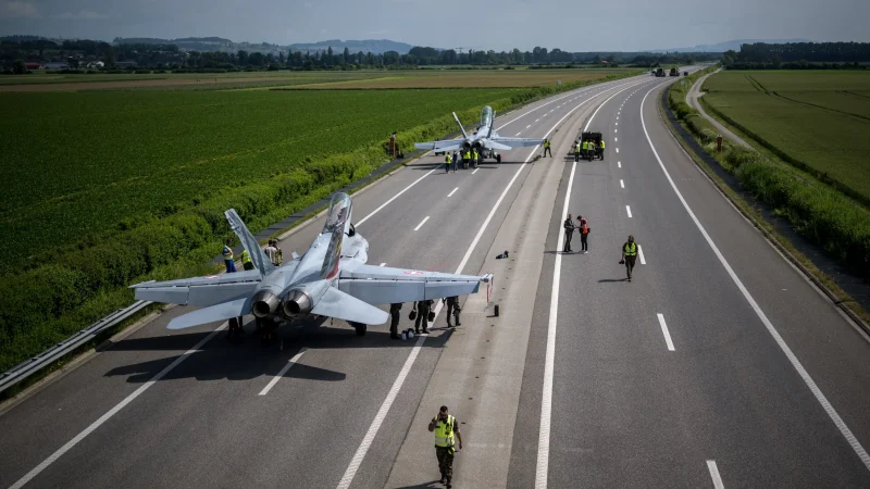 Defending from the Highway, Menerjemahkan Highway Runway dan Operasi Udara Terdistribusi ke dalam Realitas Indonesia